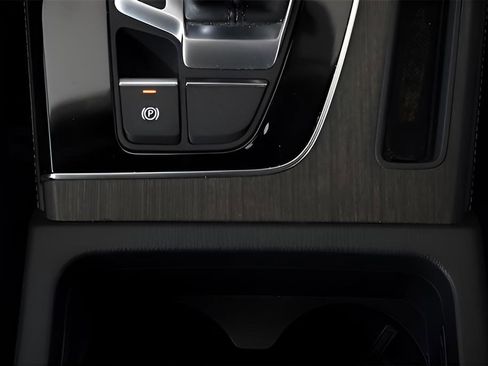 Used 2022 Audi Q5 2.0T Premium Plus image 45