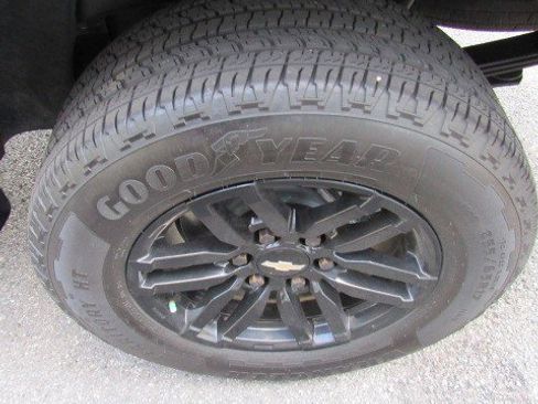 Certified 2024 Chevrolet Colorado LT w/ LT Convenience Package image 13