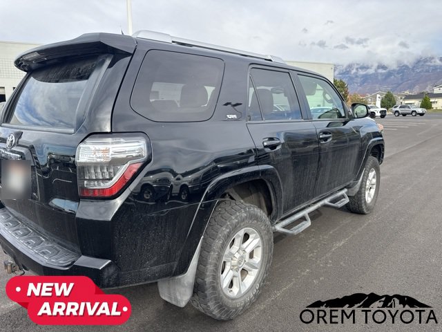 Used 2017 Toyota 4Runner SR5 Premium AWD/4WD image 19