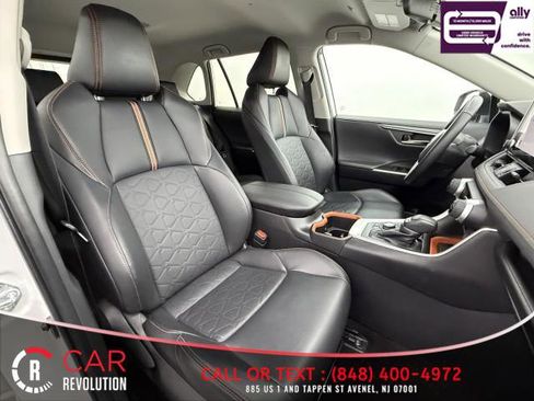 Used 2024 Toyota RAV4 Adventure image 49