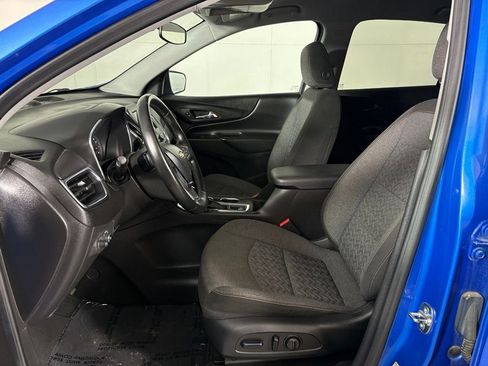 Used 2024 Chevrolet Equinox LT FWD image 16