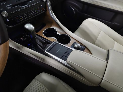 Used 2020 Lexus RX 350 AWD w/ Premium Package image 30