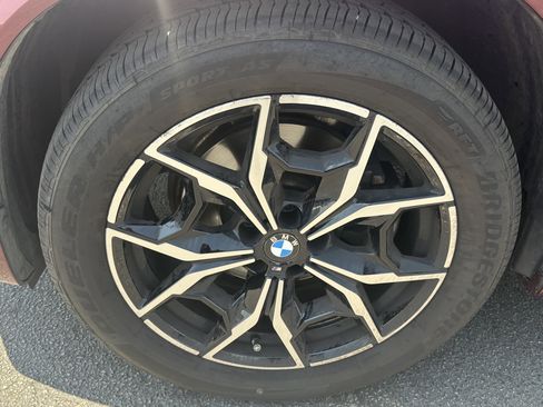 Certified 2023 BMW X4 xDrive30i w/ M Sport Package AWD/4WD image 12