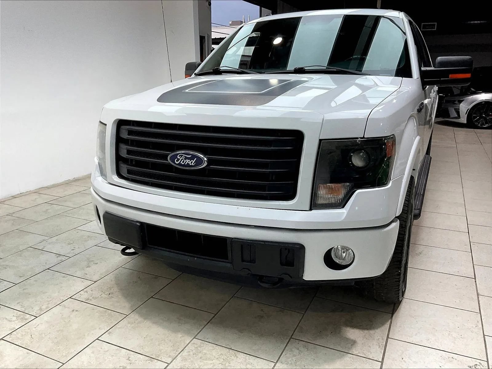 Used 2014 Ford F150 FX4 w/ Equipment Group 402A Luxury AWD/4WD image 40