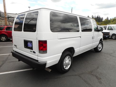Used 2011 Ford E-150 and Econoline 150 Wagon w/ PWR Windows & Locks Group RWD image 7