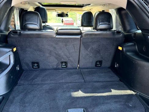 Used 2018 Jeep Cherokee Limited w/ High Altitude Package image 21