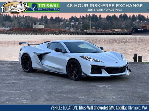 New 2025 Chevrolet Corvette Z06 w/ Z07 Performance Package image 1