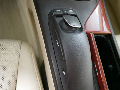 Used 2011 Lexus RX 350 AWD w/ Premium Pkg image 28