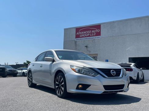 Used 2018 Nissan Altima 2.5 SV FWD image 19