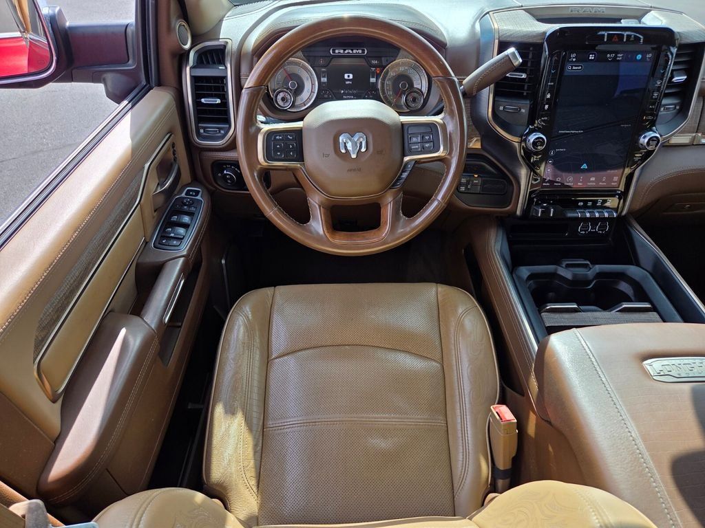 Used 2022 RAM 3500 Limited AWD/4WD image 16