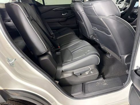 Used 2023 Honda Pilot Elite image 17