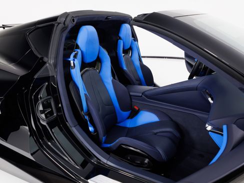 Used 2020 Chevrolet Corvette Stingray Premium Cpe w/ 3LT Preferred Equipment Group image 39