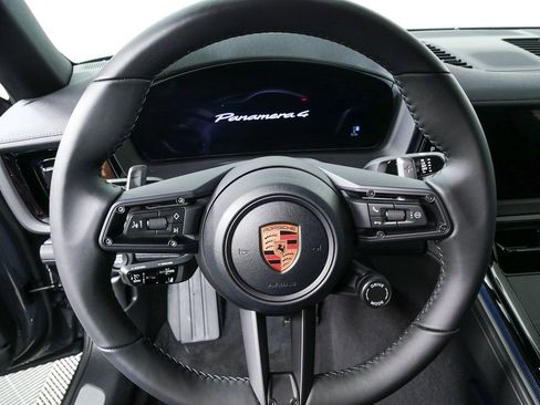 New 2026 Porsche Panamera 4 image 9