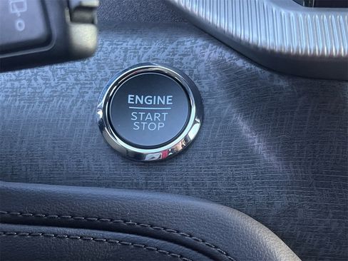 New 2026 Ford Explorer Platinum image 5