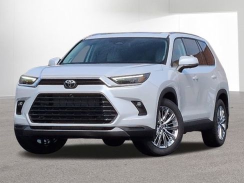 New 2026 Toyota Grand Highlander Platinum image 1