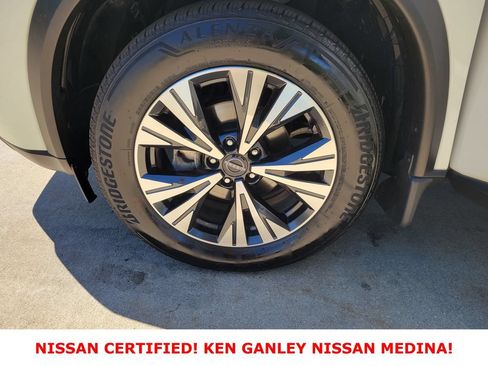 Certified 2023 Nissan Rogue SV AWD/4WD image 18