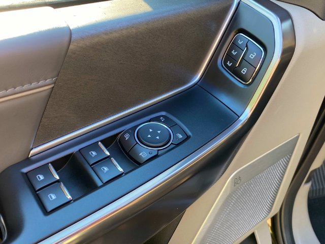 Used 2024 Ford F150 Platinum w/ Equipment Group 703A Plus AWD/4WD image 13