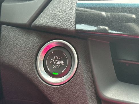 Used 2025 Cadillac CT4 V image 27