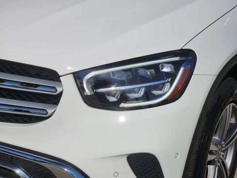 Used 2022 Mercedes-Benz GLC 300 image 9
