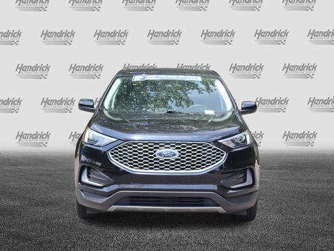 Used 2024 Ford Edge SEL AWD/4WD image 3