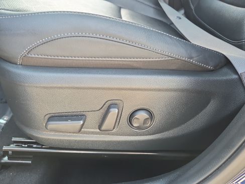 Used 2025 Kia Seltos EX w/ EX Sunroof Package FWD image 10