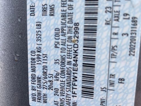 Certified 2022 Ford F150 XLT w/ Equipment Group 302A High image 30