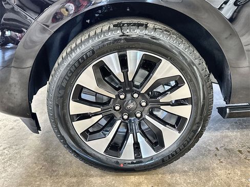 New 2026 Ford Expedition Max Platinum w/ Driver's Package image 34