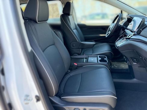 New 2026 Honda Odyssey Elite image 26