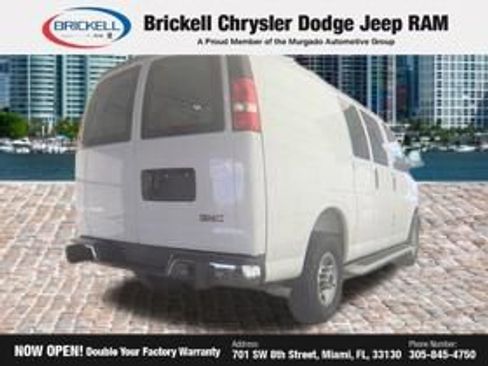 Used 2025 GMC Savana 2500 w/ Driver Convenience Package RWD image 4