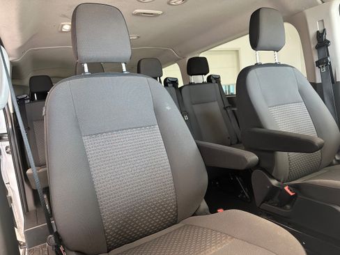 Used 2024 Ford Transit 350 XLT RWD image 16