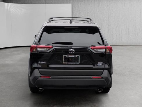 Used 2025 Toyota RAV4 XLE Premium w/ Weather Package AWD/4WD image 6