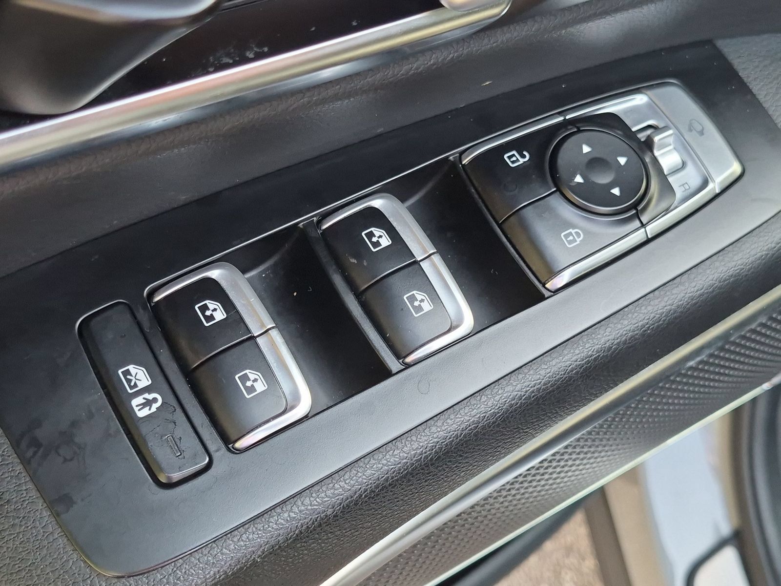 Used 2024 Kia Telluride SX X-Pro AWD/4WD image 13
