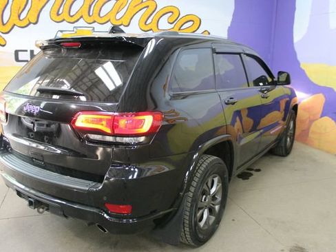 Used 2020 Jeep Grand Cherokee Altitude AWD/4WD image 8