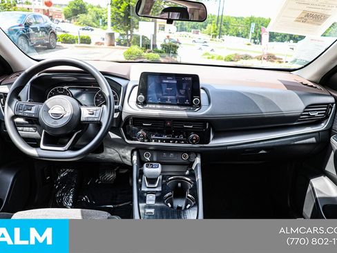 Used 2022 Nissan Rogue SV FWD image 22