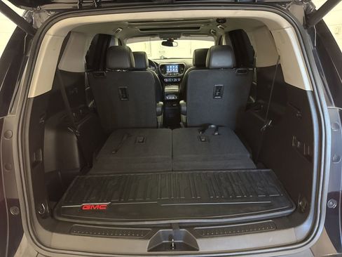 Used 2022 GMC Acadia AT4 w/ Preferred Package AWD/4WD image 7
