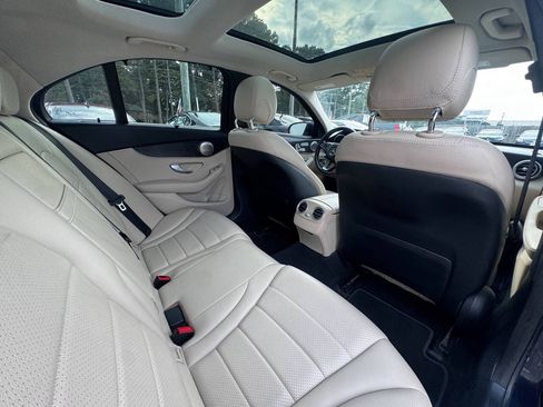 Used 2016 Mercedes-Benz C 300 4MATIC Sedan image 9