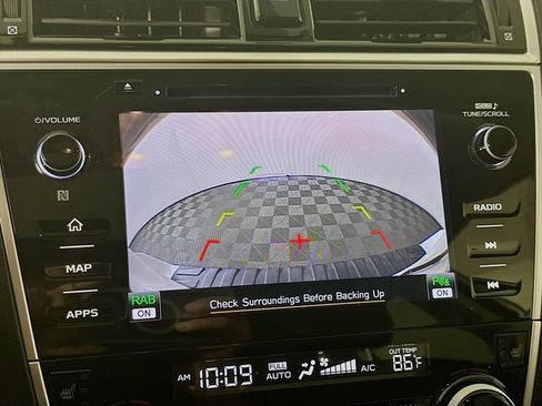 Used 2019 Subaru Outback 2.5i Limited AWD/4WD image 19
