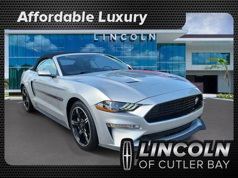 Used 2019 Ford Mustang GT Premium w/ Equipment Group 401A RWD image 1