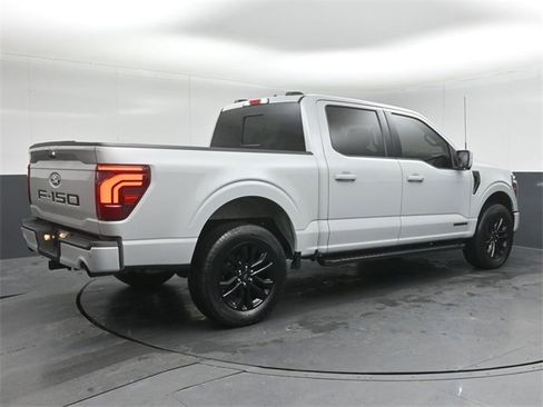 Used 2024 Ford F150 Lariat image 7