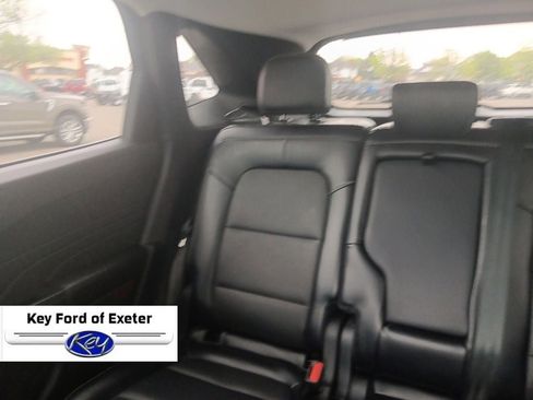 Used 2024 Ford Escape Platinum AWD/4WD image 34