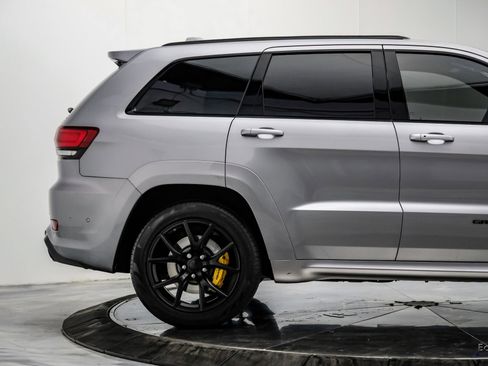 Used 2018 Jeep Grand Cherokee Trackhawk image 20