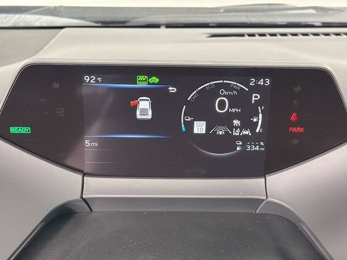 New 2026 Toyota Prius Plug-In Hybrid FWD image 17