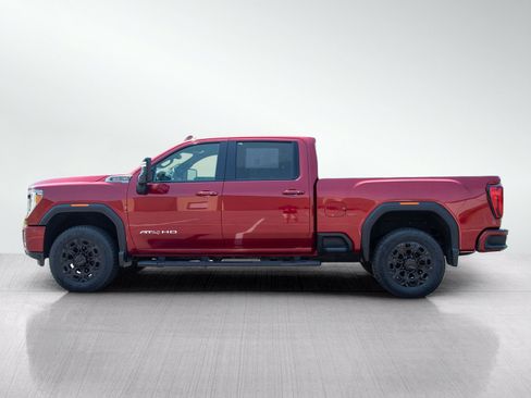 Used 2021 GMC Sierra 2500 AT4 w/ AT4 Preferred Package AWD/4WD image 2
