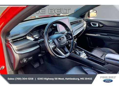 Used 2022 Jeep Compass Limited AWD/4WD image 12