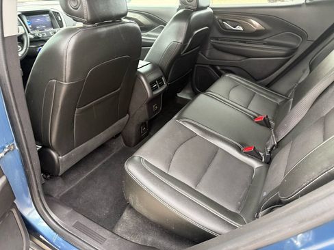 Used 2024 GMC Terrain SLT w/ Infotainment Package II AWD/4WD image 28