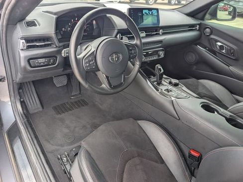 Used 2021 Toyota Supra w/ Safety & Technology Package RWD image 9