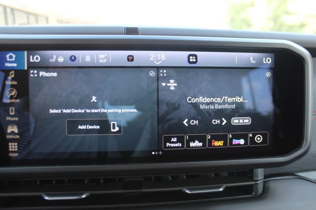 Used 2025 Jeep Wrangler Unlimited Rubicon w/ Convenience Group AWD/4WD image 16