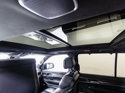 Used 2023 Jeep Grand Wagoneer Series II w/ Quick Order Packagew 28T image 23