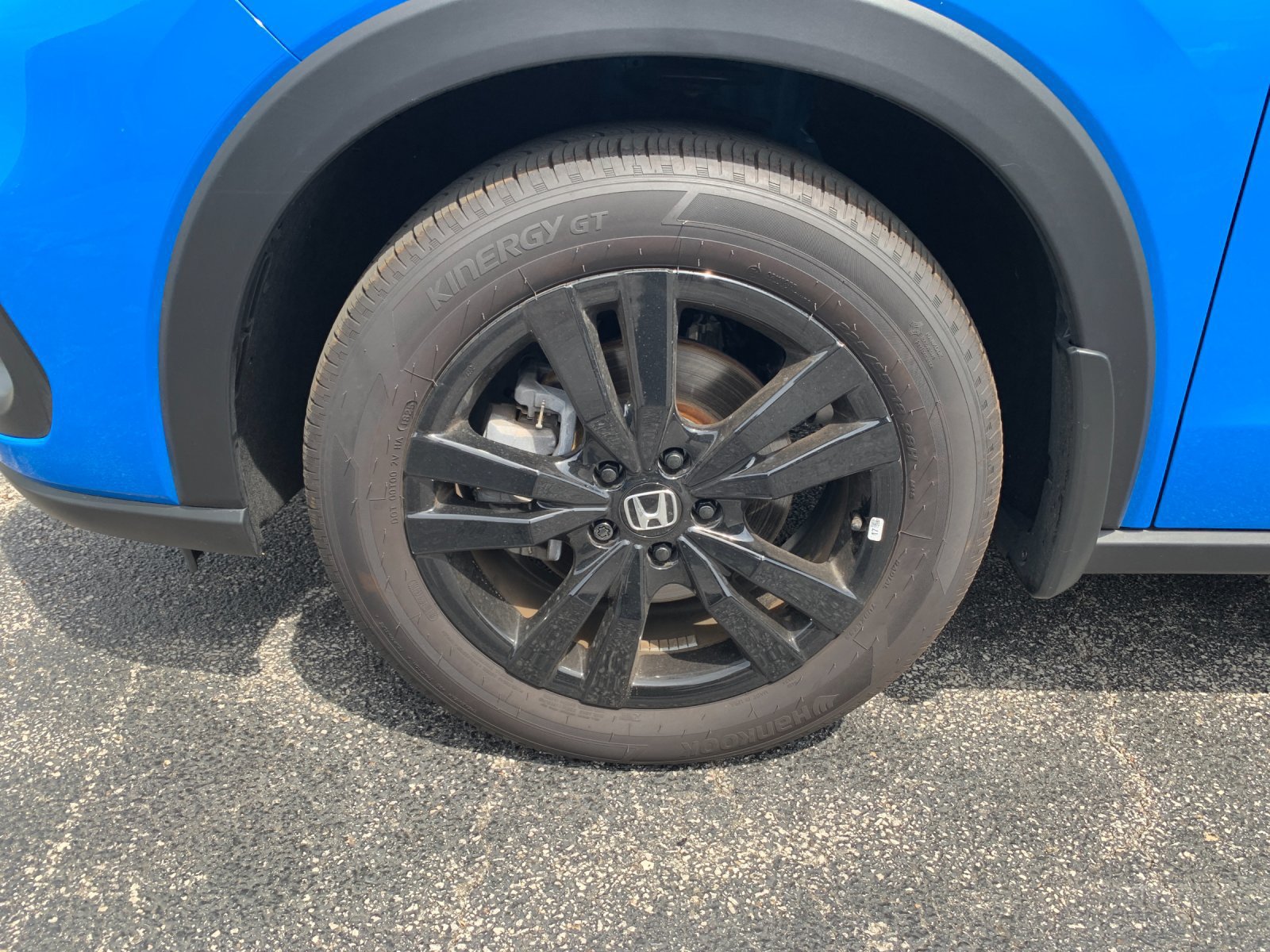 Certified 2026 Honda HR-V Sport image 32