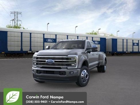 New 2026 Ford F450 image 3